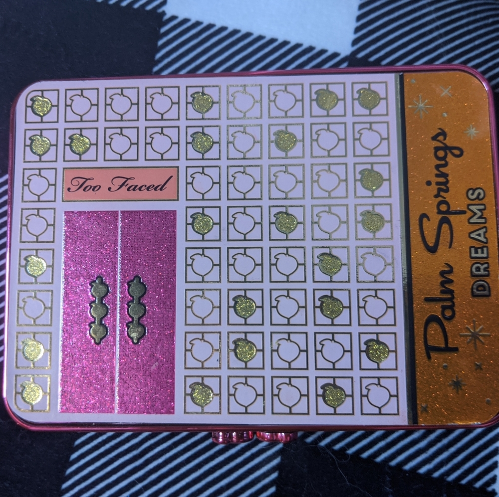 Too faced palm springs dreams palette